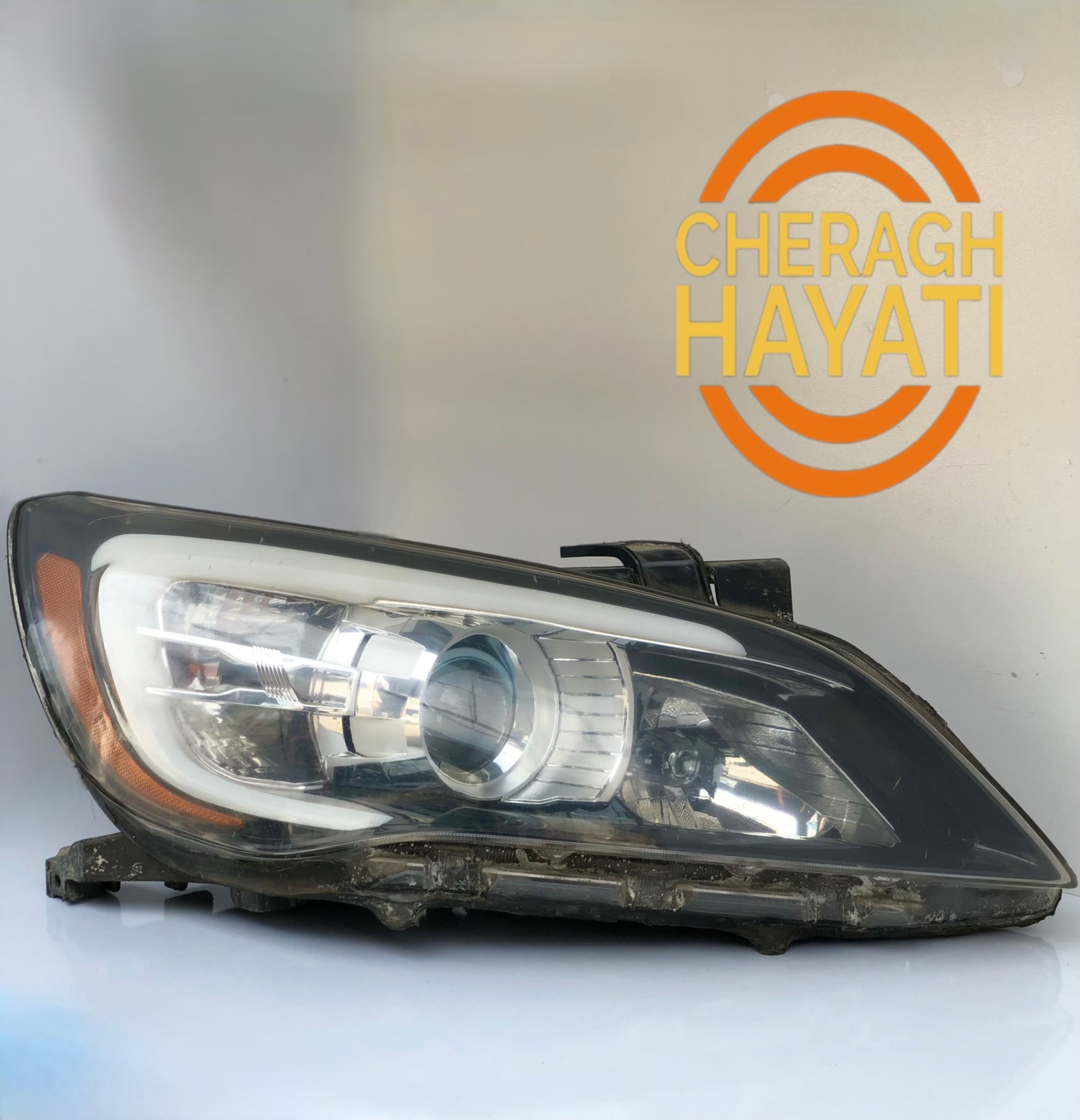 چراغ جلو کادنزا راست