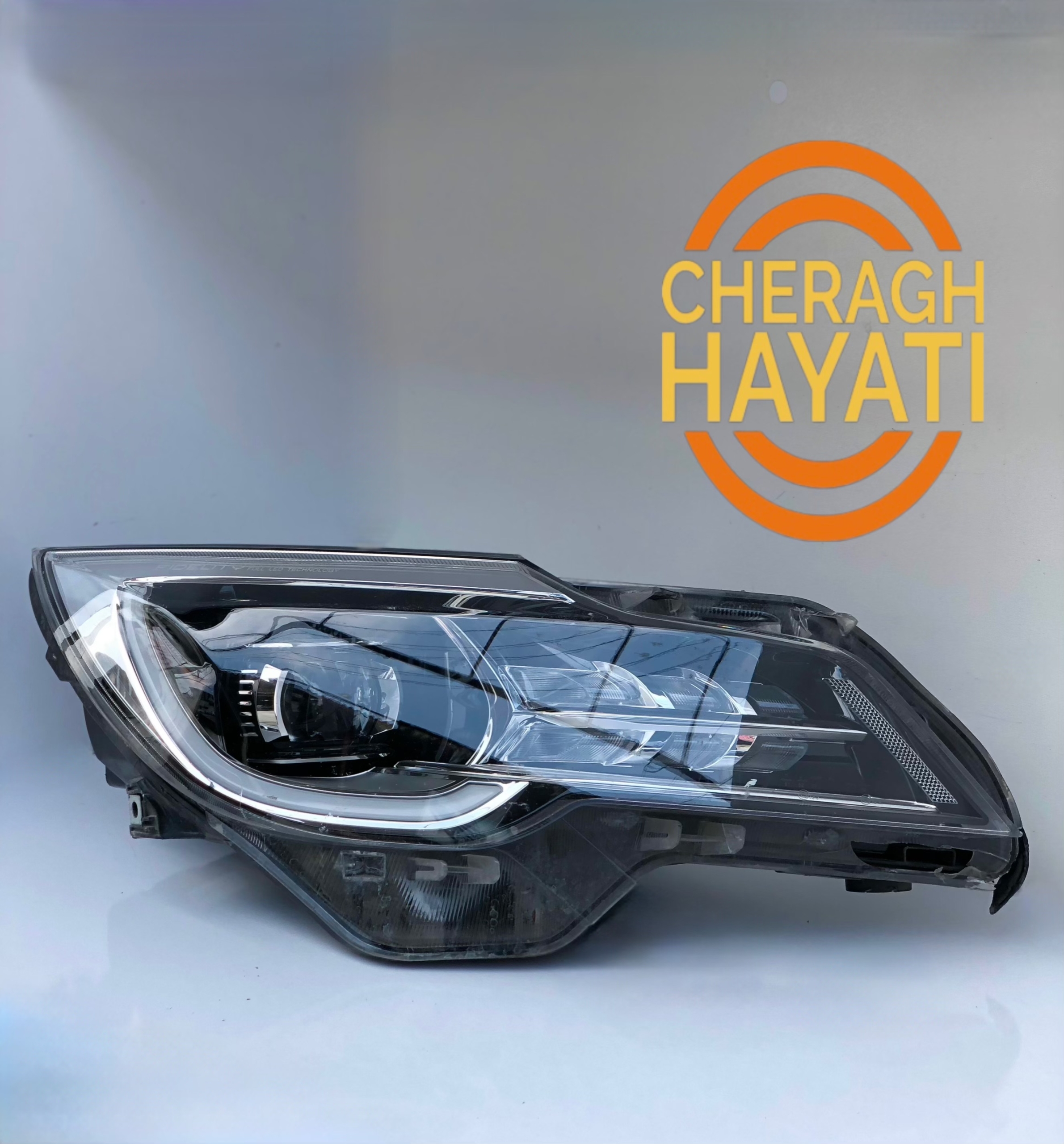 چراغ جلو فیدلیتی